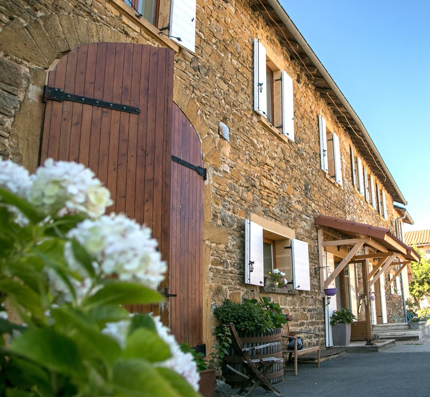 Maison en pierre pour hébergement au vignoble